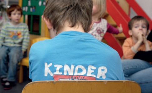 Gewaltprävention und Kindeswohlgefährdung in Voschule und Kindergarten